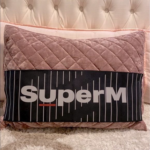 SOLD!!    Kpop NCT Mark Lee Super M Slogan - Picture 3 of 4